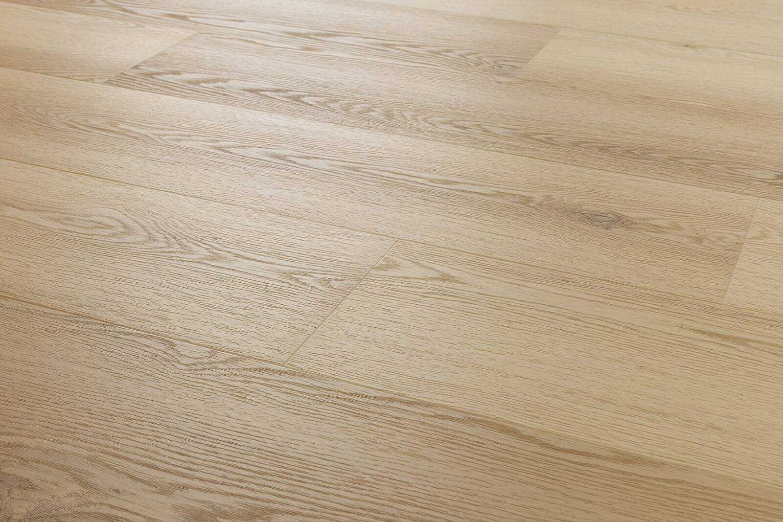 Natural oak-effect luxury vinyl plank floor